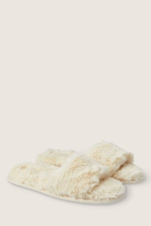 Victoria's Secret Faux Fur Open Spicou Papuce Biele | XMLAF-4027