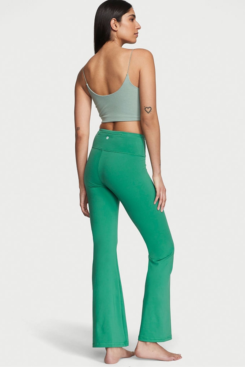 Victoria's Secret Love Cloud Ruched Flare Legging Zelene | UJKYE-2351